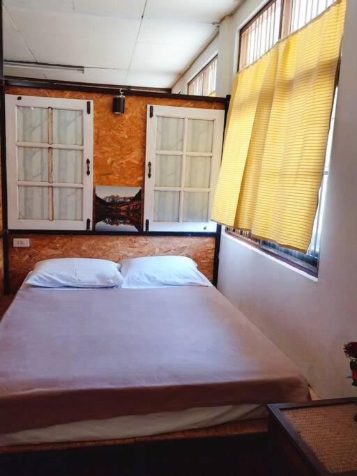 Апартаменты Private1Bed#Cityview#Aircon#Cozy Чиангмай Экстерьер фото